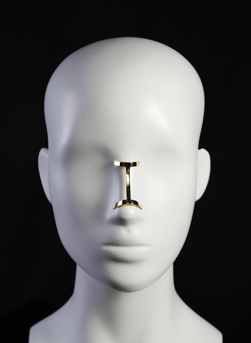 alt jewel for the nose, no piercing