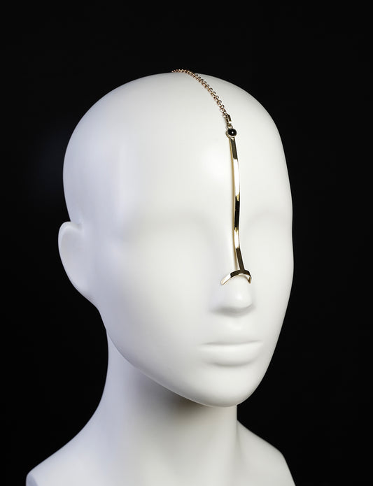 golden face jewelry for the nose