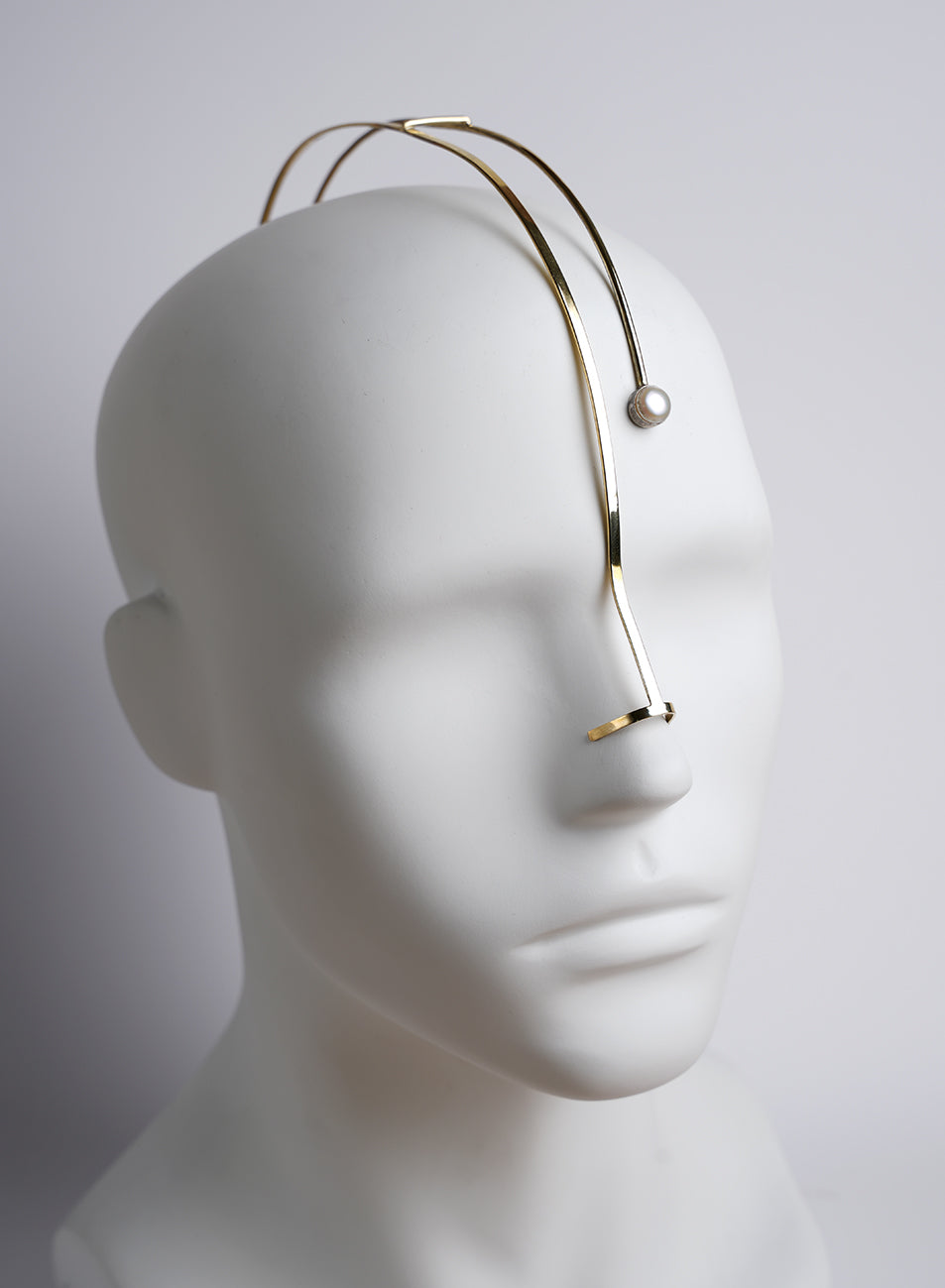 Futuristic face jewelry—the perfect accessory to stand out at festivals and events