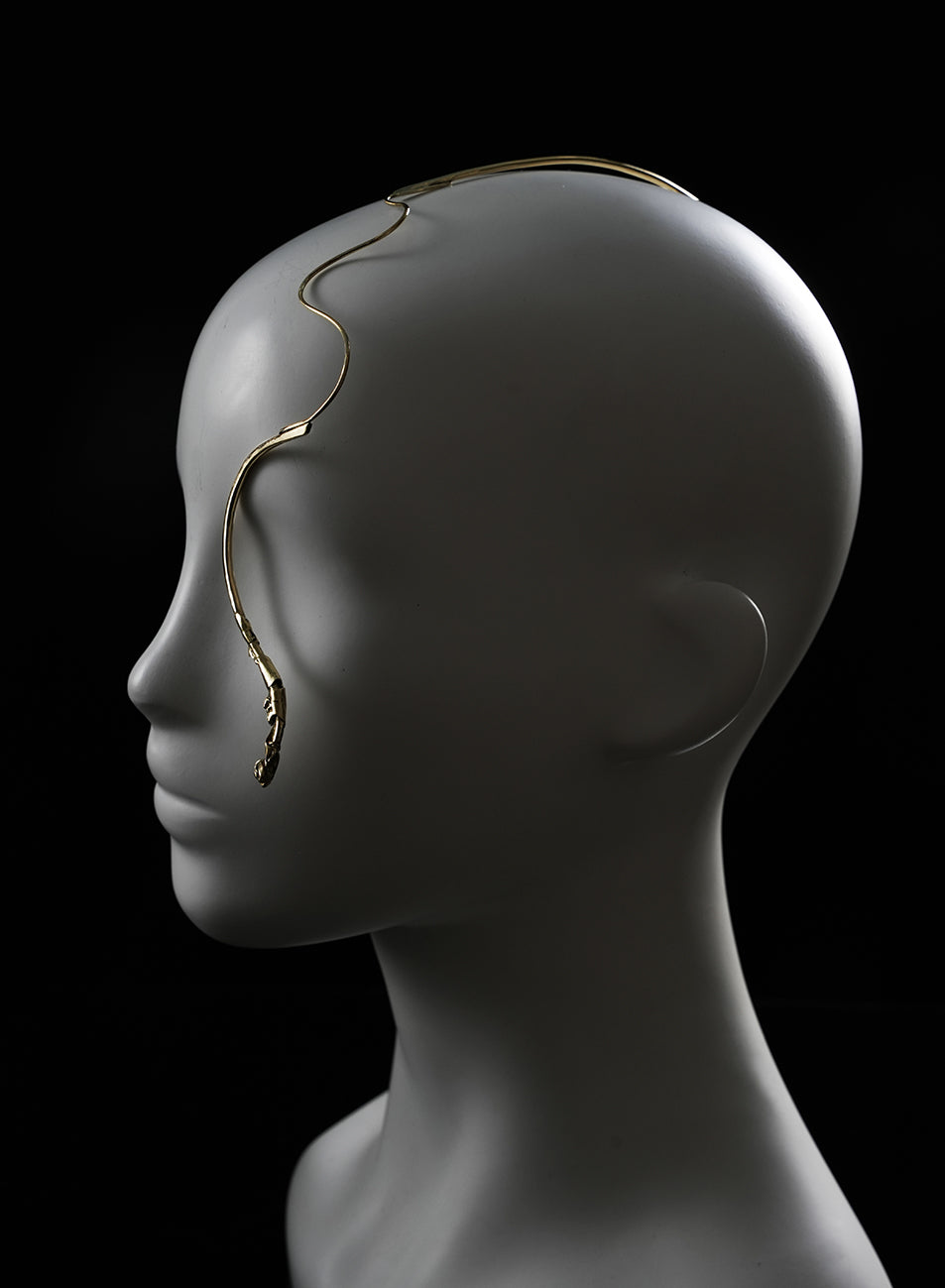 perfect gold jewelry for events 