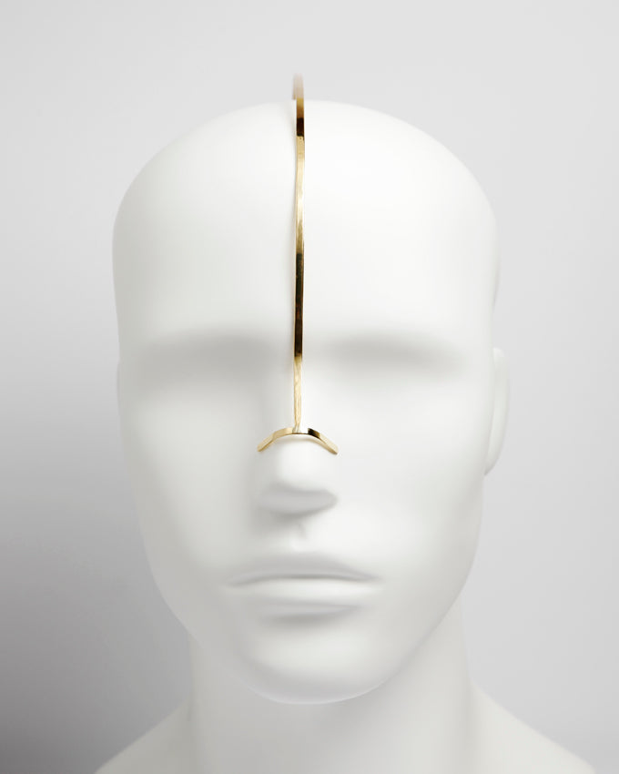 face jewelry that enhance the head, minimalist jewelry design 