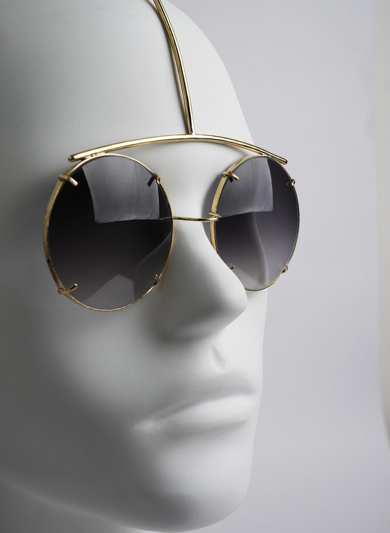 perfect coachella sunglasses face jewelry
